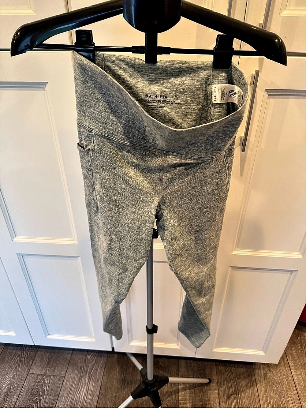 Athleta Chase Pocket 7/8 Tight Leggings Gray Size Medium